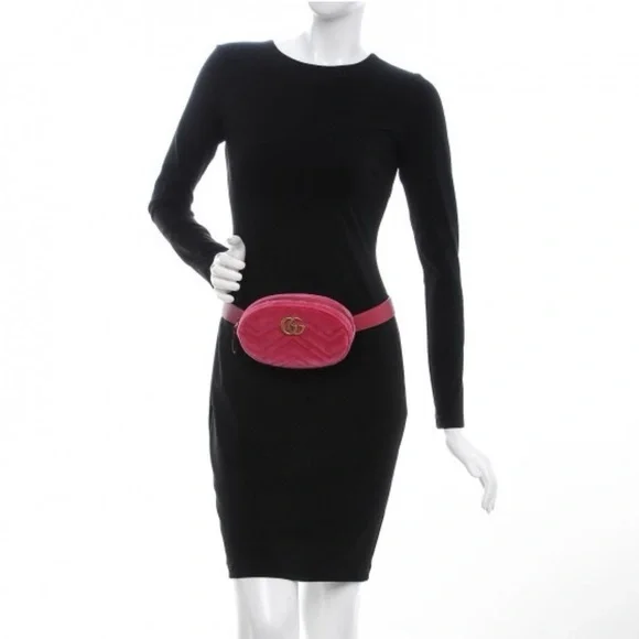 🩷SOLD🩷Authentic Gucci Pink Velvet Matelasse GG Marmont Belt Bag🩷 - Picture 7 of 9